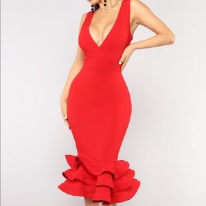 Dates with Babes Ruffle dress Red